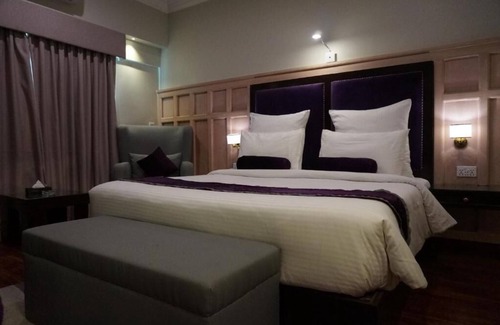 D.H.A. Hotel | The Reserve Boutique Hotel