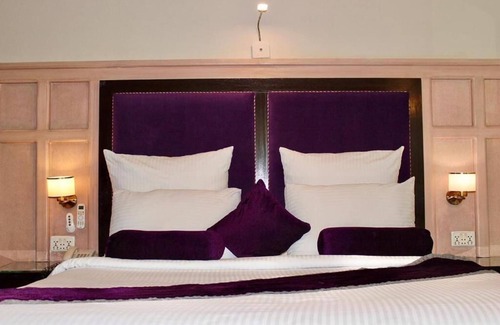 D.H.A. Hotel | The Reserve Boutique Hotel