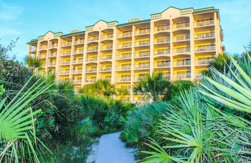 Cocoa Beach Resort | The Resort on Cocoa Beach