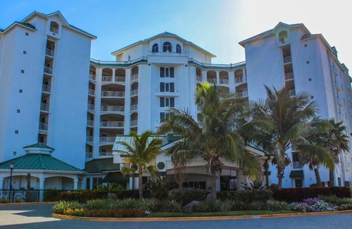 Cocoa Beach Resort | The Resort on Cocoa Beach