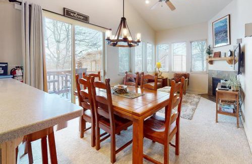 Kimball Junction Apartment | The Restful Retreat