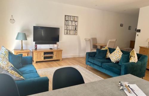 Ferndown House | The Retreat