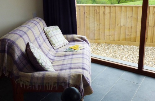 Lifton House | THE RETREAT, romantic, with a garden in Lifton