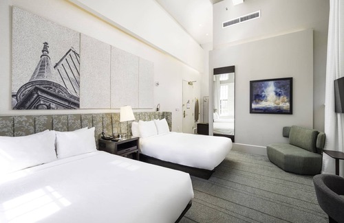 Buffalo Hotel | The Richardson Hotel