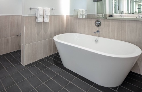 Buffalo Hotel | The Richardson Hotel