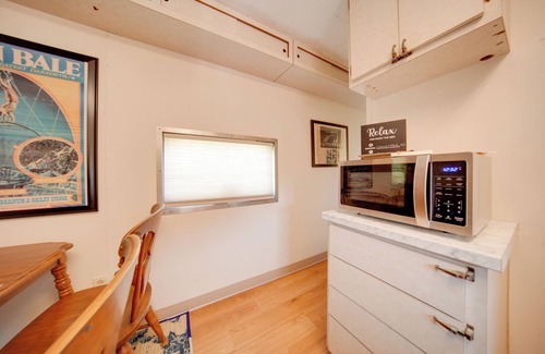 Adrian Furnace Apartment | 'the Ringmaster,' Converted Railcar in Dubois!