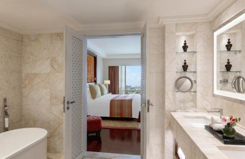 Bangalore City Center Hotel | The Ritz-Carlton, Bangalore