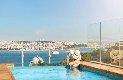 Taksim Hotel | The Ritz-Carlton, Istanbul at the Bosphorus
