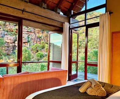 Vaalwater Cabin | The Riverine Lodge