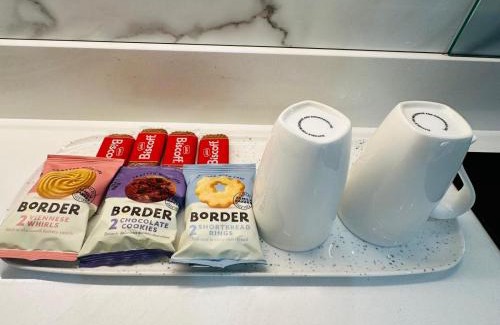 London Borough of Bromley Apartment | The Robin - Luxury 2 Bedroom apartment with garden and parking in Greater London