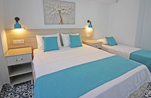 Bozcaada Bed & Breakfast | The Room At Famous Bozcaada Island+Breakfast+Wi-Fi