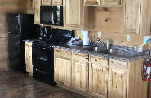 Gardiner Hotel | The Roosevelt Hotel - Yellowstone