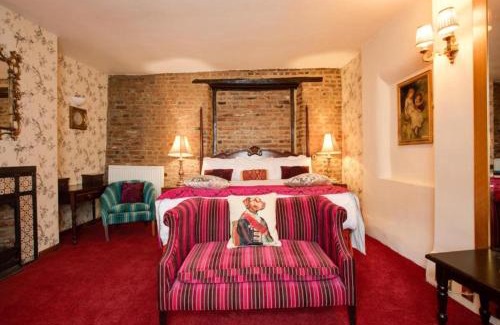 Wisbech Hotel | The Rose And Crown Hotel