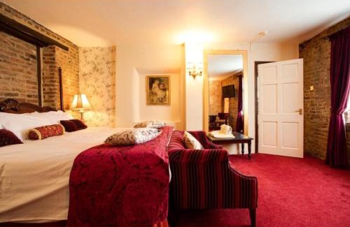 Wisbech Hotel | The Rose And Crown Hotel