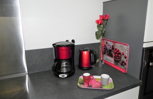 Milly-la-Foret House | The Rose House