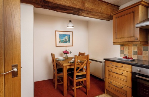 Brazzacott Cottage | THE ROUNDHOUSE, pet friendly, with open fire in Warbstow,