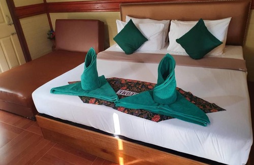 Khlong Sok Hotel | The royal bamboo lodge