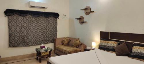 Hyderabad House | The Royal Palace Guest House