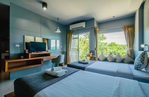 Thep Kasattri Hotel | The Rubber Hotel Phuket