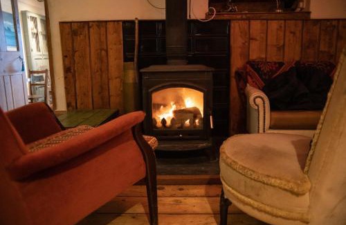 Manorbier Apartment | The Rum Shack Manorbier Castle Inn