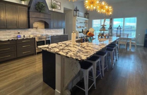 Waxahachie Bed & Breakfast | The Rustic Belle