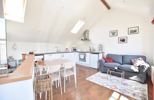 St Just House | The S'nook - LOVELY DETACHED BARN. TUCKED AWAY. DOG FRIENDLY