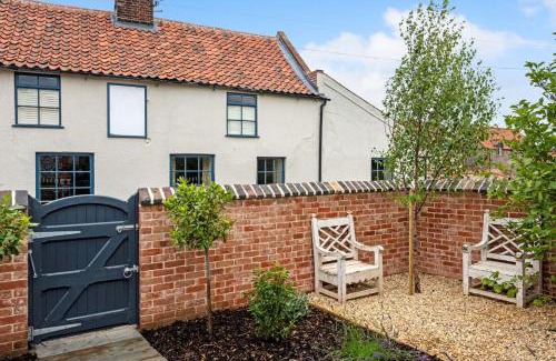 Wighton House | The Sail House