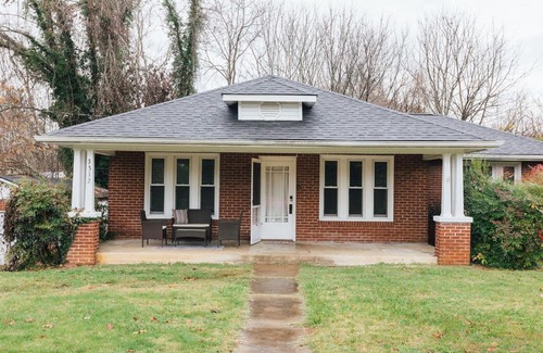 Johnson City House | The Sanctuary Company Johnson City