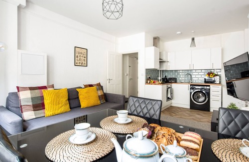 Bournemouth City Centre Apartment | The Sand Bank - Flat 1
