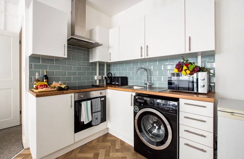 Bournemouth City Centre Apartment | The Sand Bank - Flat 1