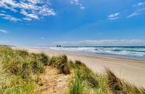Rockaway Beach House | The Sand Ranch