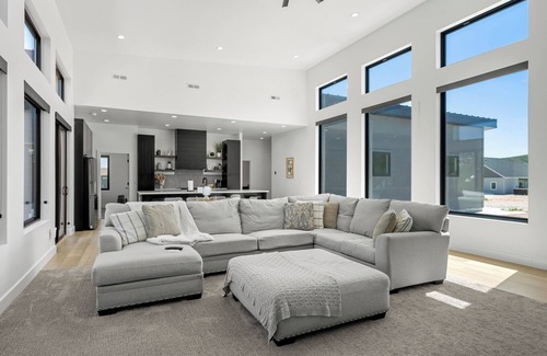 Sweetwater House | The Sand Trap - IDEAL BEACH PASS - Single Level