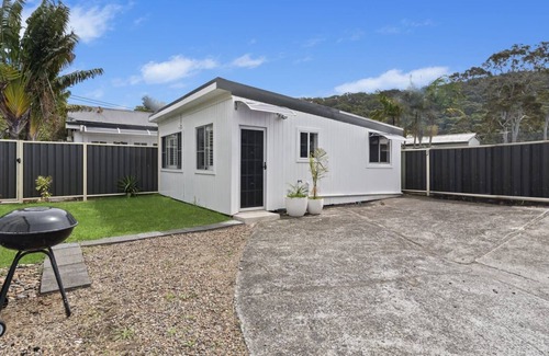 Ettalong Beach Cabin | The Sands Cabin Summa
