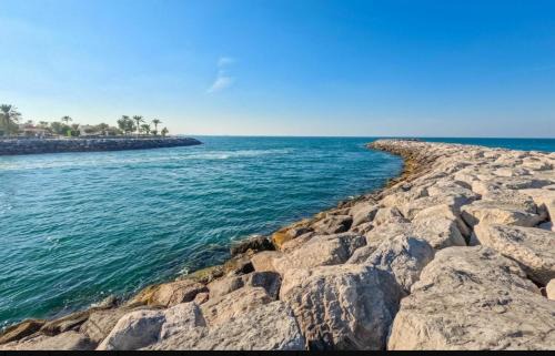 Al Khan Apartment | The Sapphire Sanctuary