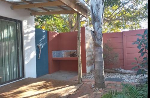 Summerstrand Apartment | The Seabird Cottage