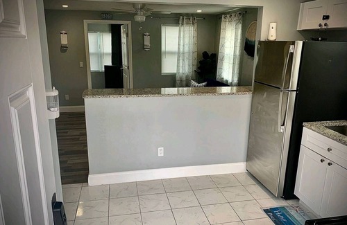 Smith's Memento House | The SeaEsta Whole House Rental nSteps to Ocean Center, Mintues Beach & SpeedWay