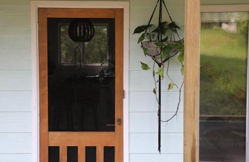 Smiths Lake House | The Shaka Shack