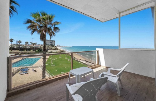 Herzliya Pituach Apartment | The Sharon Seaside Retreat