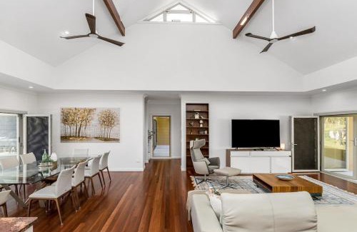 Sherwood House | The Sherwood Pavilion