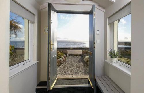 Fortrose House | The Shore