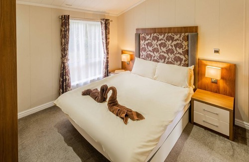 Dawlish Cabin | The Silver Birch is our standard three bedroom lodge.