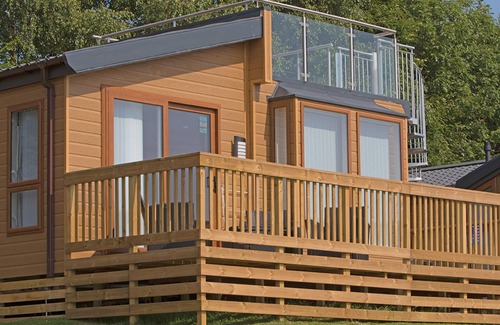 Dawlish Cabin | The Silver Birch Plus is an available upgrade to the standard Silver Birch.