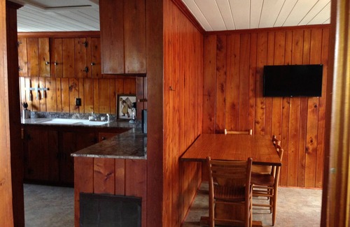 Buxton Apartment | The Skipper: Oceanside & Steps from the Ocean!