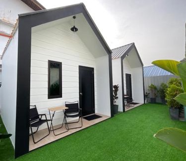 Teluk Cempedak Hotel | The Sky Inn