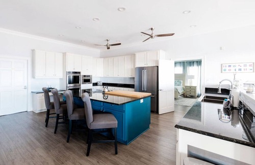 Wilmington Beach House | "The Snow's Cut Chateau" Make every day a Holiday!