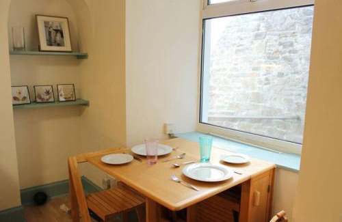 Peebles Apartment | The Snug, a great flat in the heart of Peebles.
