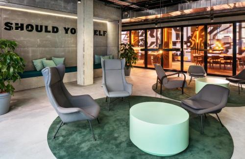 Mitte Hotel | The Social Hub Berlin Alexanderplatz Extended Stay