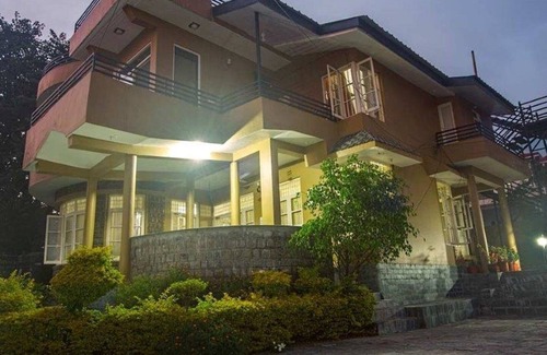 Ghanyara Khas Cottage | The Sojourn ~ Adharshila Cottage ~ snow-capped mountain views ~