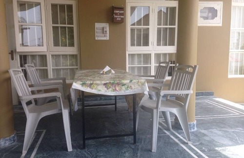 Ghanyara Khas Cottage | The Sojourn ~ Adharshila Cottage ~ snow-capped mountain views ~
