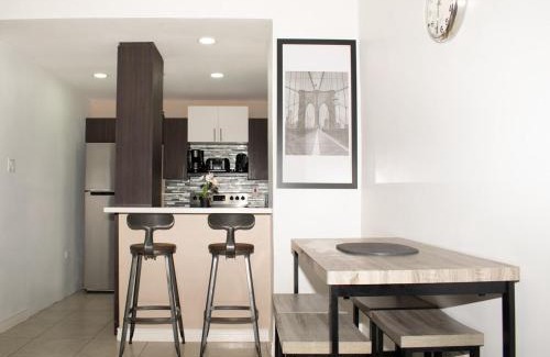 New Kingston Apartment | The Soul of Kingston Chic 2BR Condo with Pool and GYM